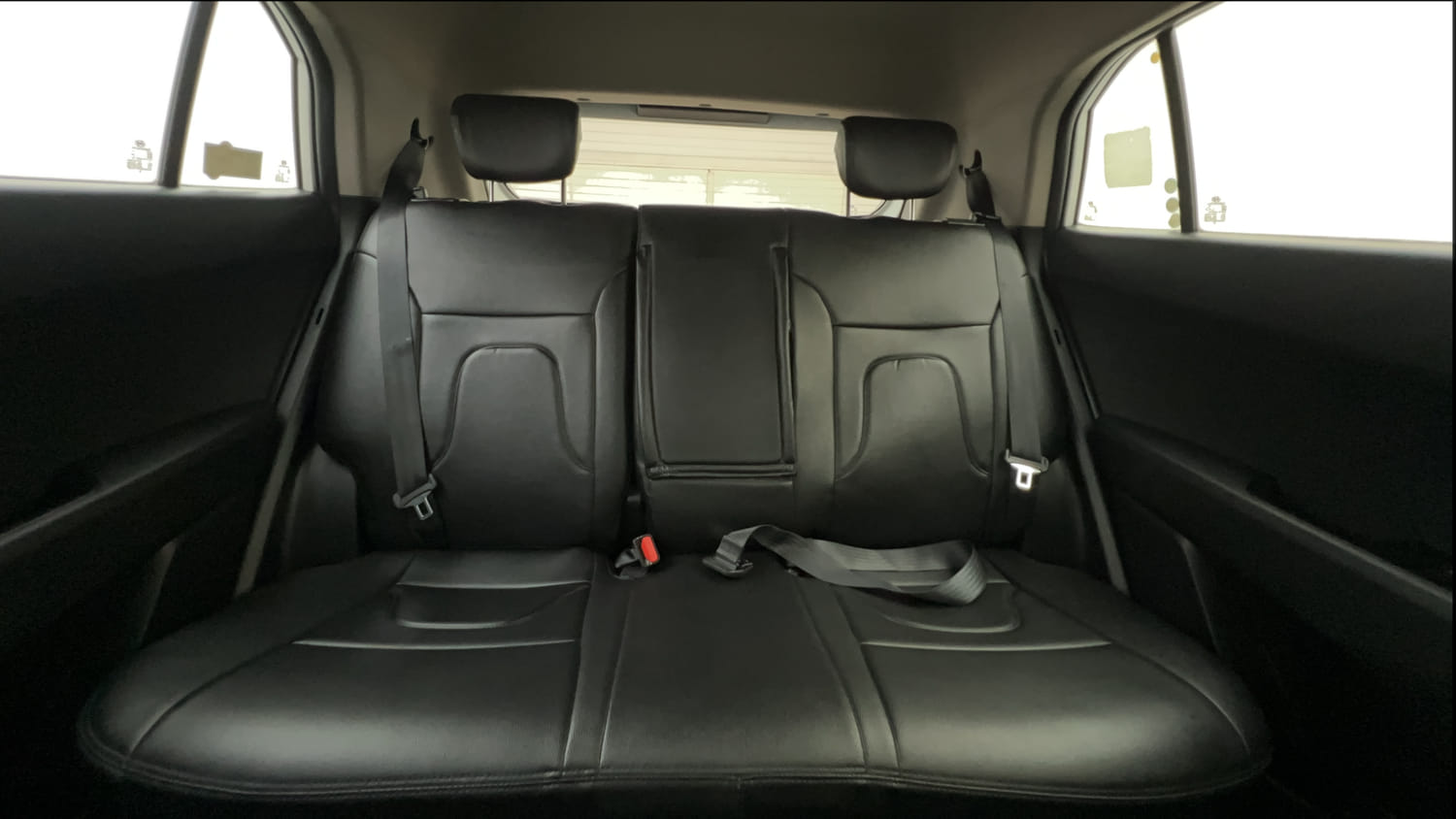 Used 2018 Hyundai Creta SX 1.6 AT Petrol Petrol Automatic interior REAR SEAT CONDITION VIEW