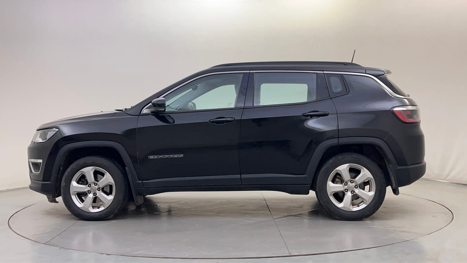 Used 2018 Jeep Compass Limited 1.4 Petrol AT Petrol Automatic exterior LEFT SIDE VIEW