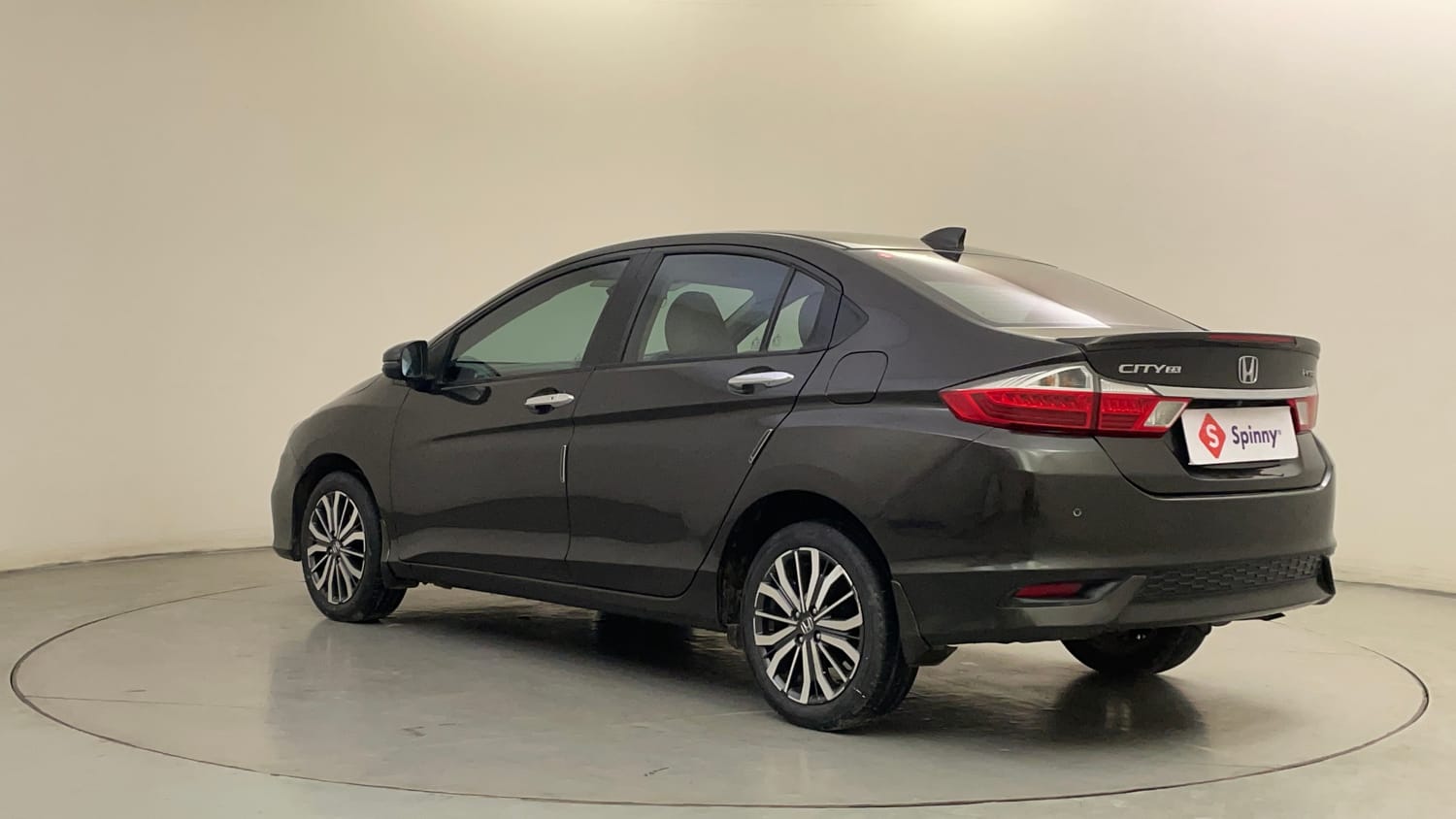 Used 2019 Honda City ZX CVT Petrol Petrol Automatic exterior LEFT REAR CORNER VIEW