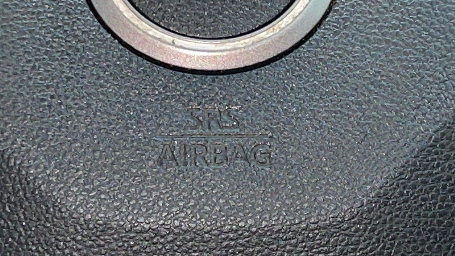 Used 2021 Nissan Magnite XE Petrol Manual top_features Airbags