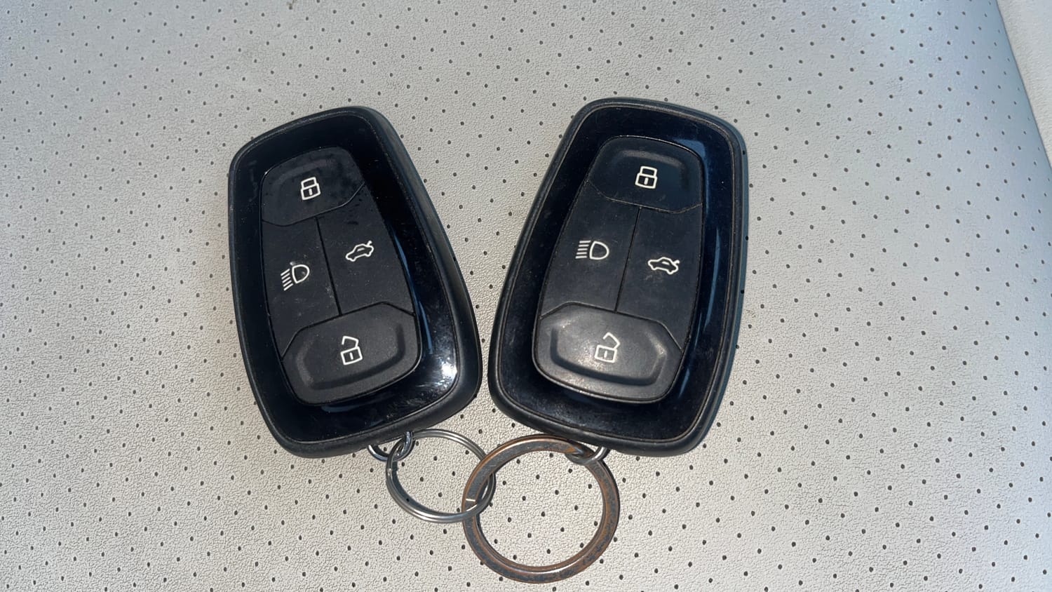 Used 2023 Tata Tiago EV XZ Plus Tech LUX Long Range Electric Automatic extra CAR KEY VIEW