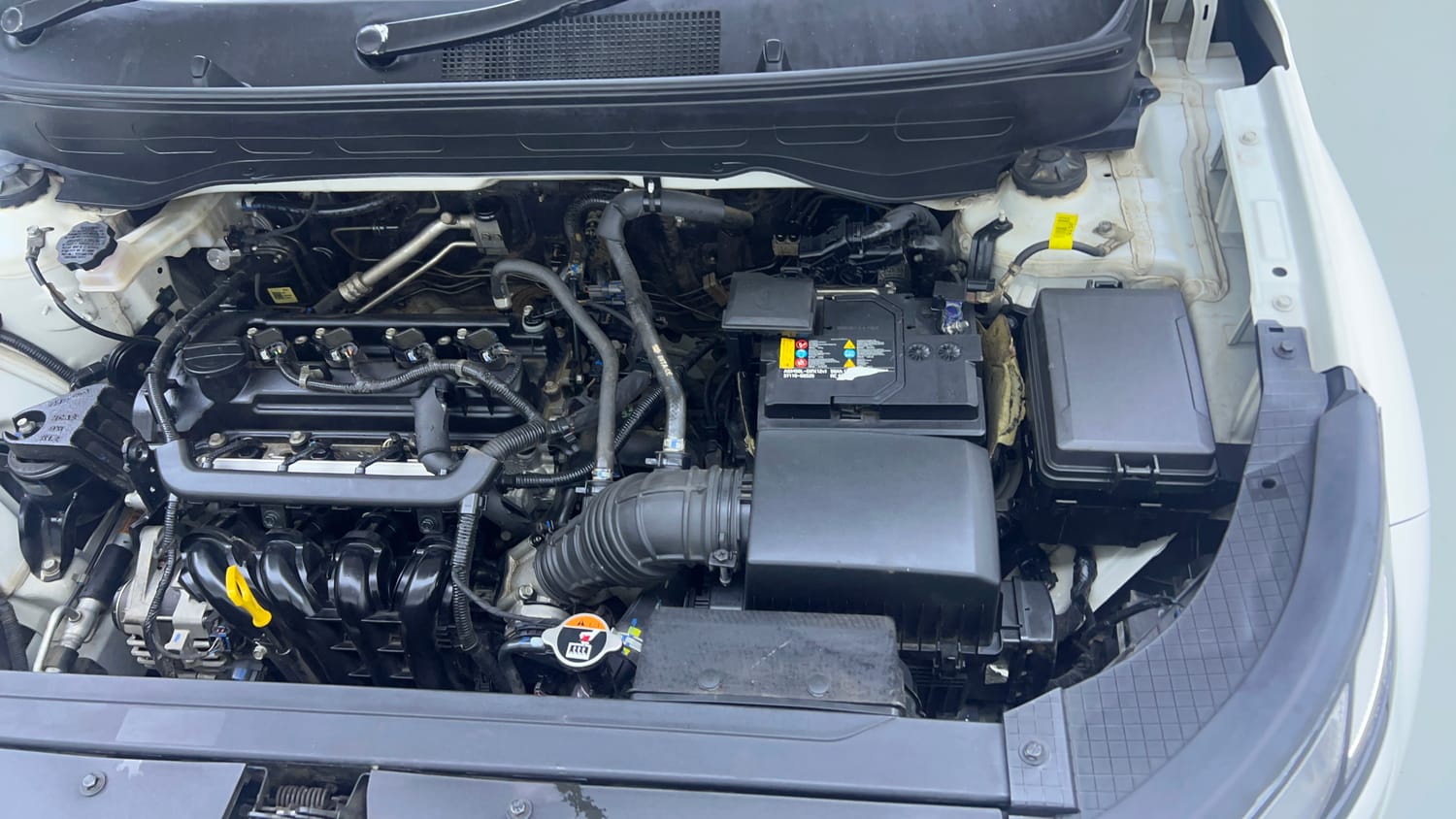 Used 2023 Hyundai Venue SX 1.2 Petrol Petrol Manual engine ENGINE LEFT SIDE VIEW
