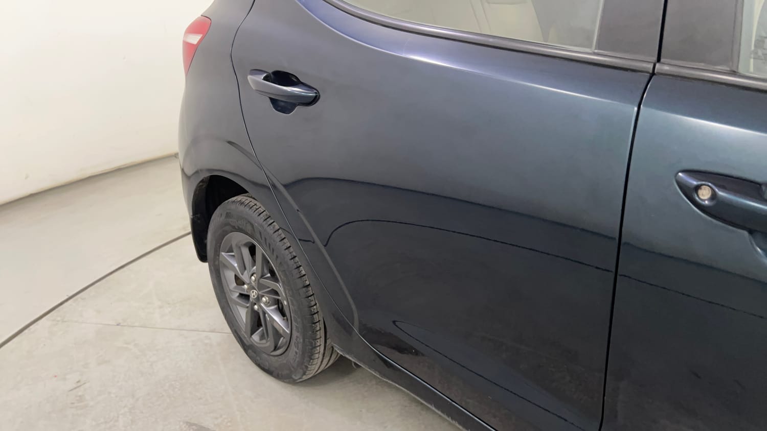 Used 2021 Hyundai Grand i10 Nios Sportz AMT 1.2 Kappa VTVT Petrol Automatic dents MINOR DENT