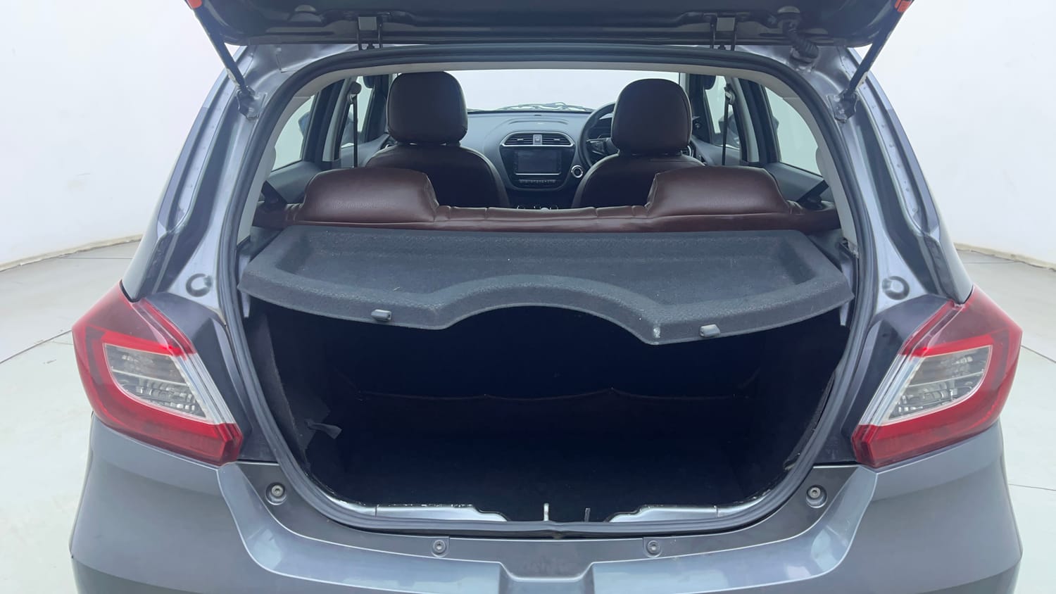 Used 2023 Tata Tiago NRG XZ AMT Petrol Automatic interior DICKY INSIDE VIEW