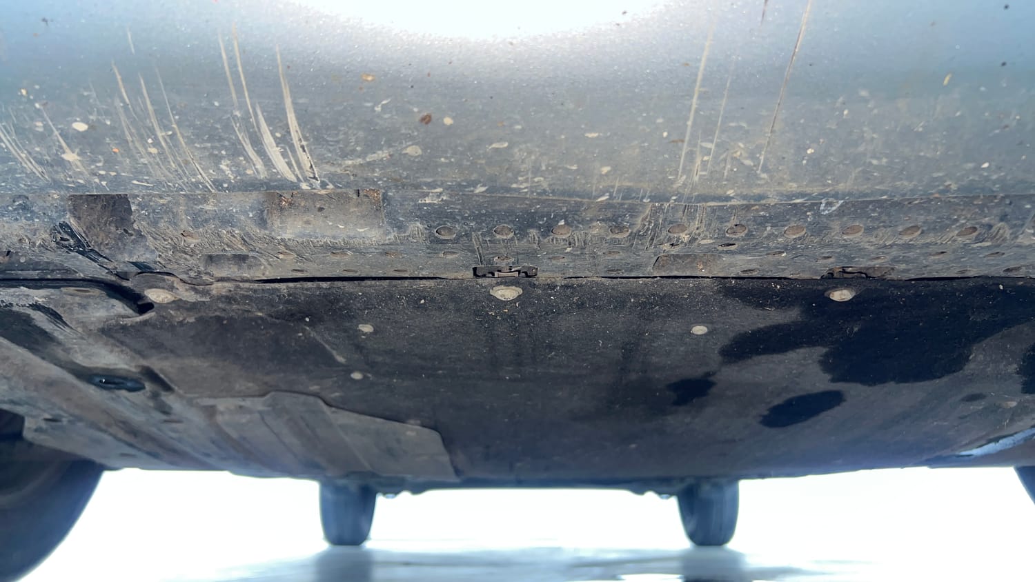Used 2021 Maruti Suzuki Dzire VXi AGS Petrol Automatic extra FRONT LEFT UNDERBODY VIEW