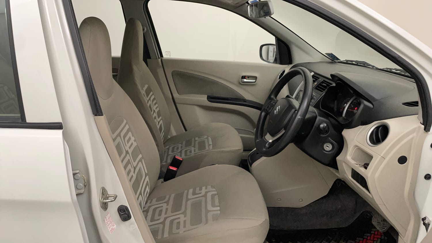 Used 2018 Maruti Suzuki Celerio ZXi (O) AMT Petrol Automatic interior RIGHT SIDE FRONT DOOR CABIN VIEW