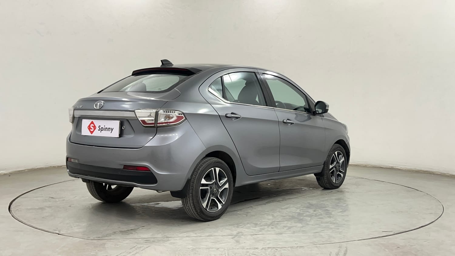 Used 2019 Tata Tigor Revotron XZA Petrol Automatic exterior RIGHT REAR CORNER VIEW