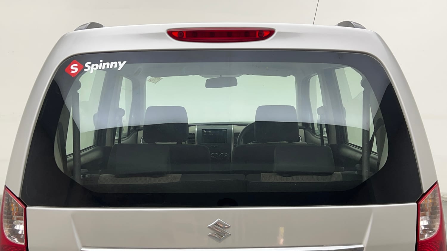 Used 2013 Maruti Suzuki Wagon R LXI CNG Cng Manual exterior BACK WINDSHIELD VIEW