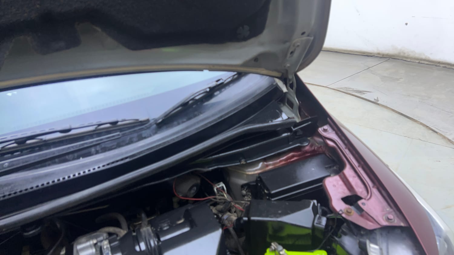 Used 2018 Honda Jazz V Petrol Petrol Manual engine ENGINE LEFT SIDE HINGE & APRON VIEW