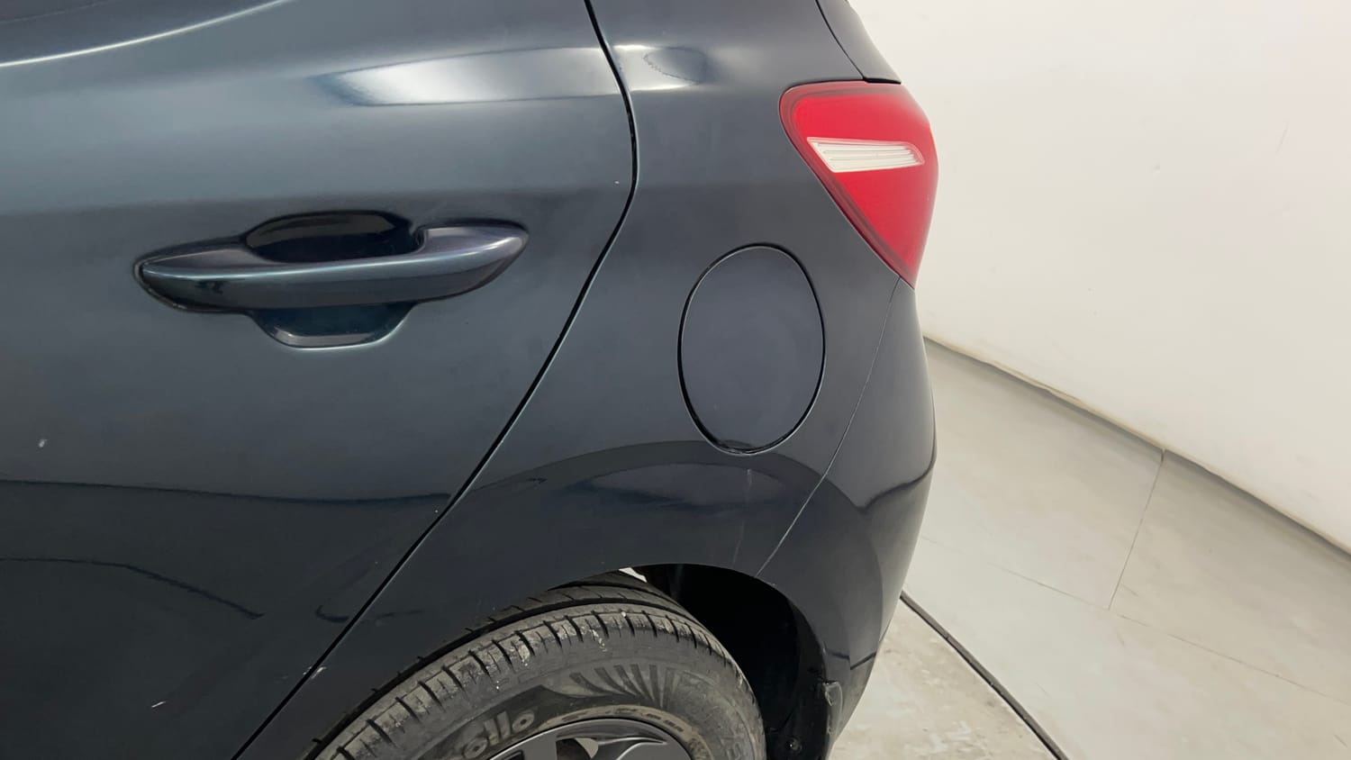 Used 2021 Hyundai Grand i10 Nios Sportz AMT 1.2 Kappa VTVT Petrol Automatic dents MINOR SCRATCH