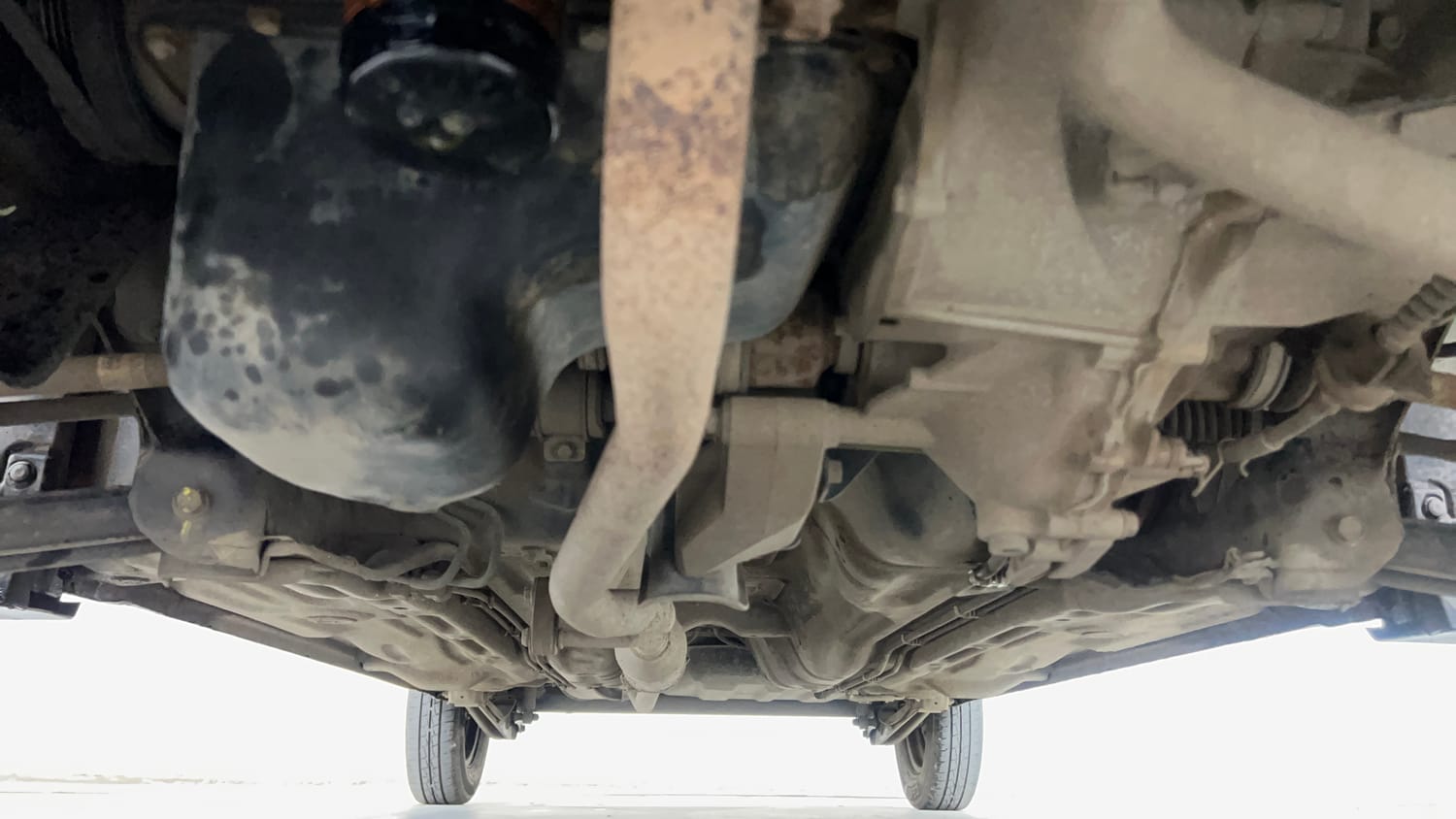 Used 2022 Maruti Suzuki Alto 800 Vxi Plus Petrol Manual extra FRONT LEFT UNDERBODY VIEW