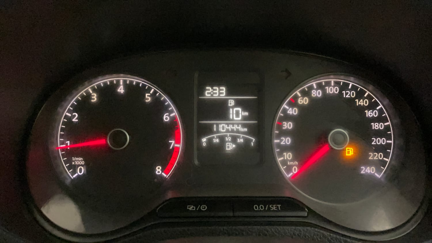 Used 2015 Volkswagen Polo Highline1.2L (P) Petrol Manual interior CLUSTERMETER VIEW