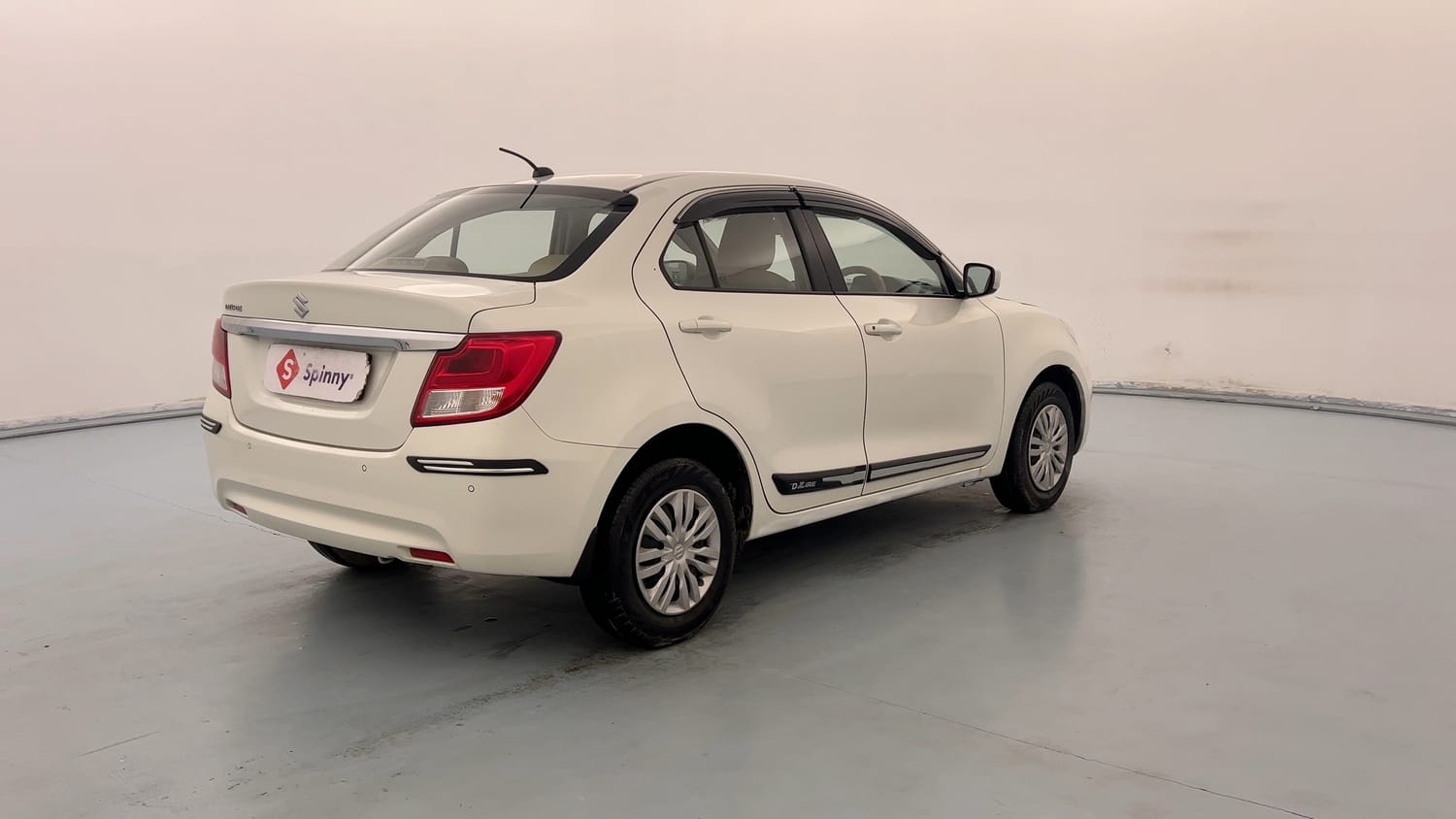 Used 2021 Maruti Suzuki Dzire VXi Petrol Manual exterior RIGHT REAR CORNER VIEW