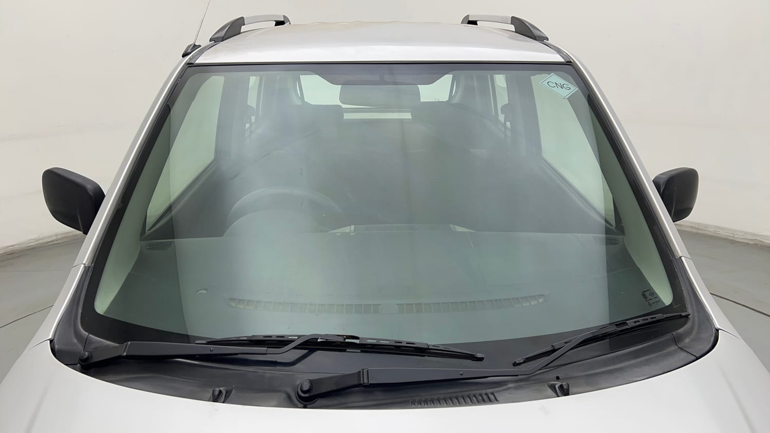 Used 2013 Maruti Suzuki Wagon R LXI CNG Cng Manual exterior FRONT WINDSHIELD VIEW