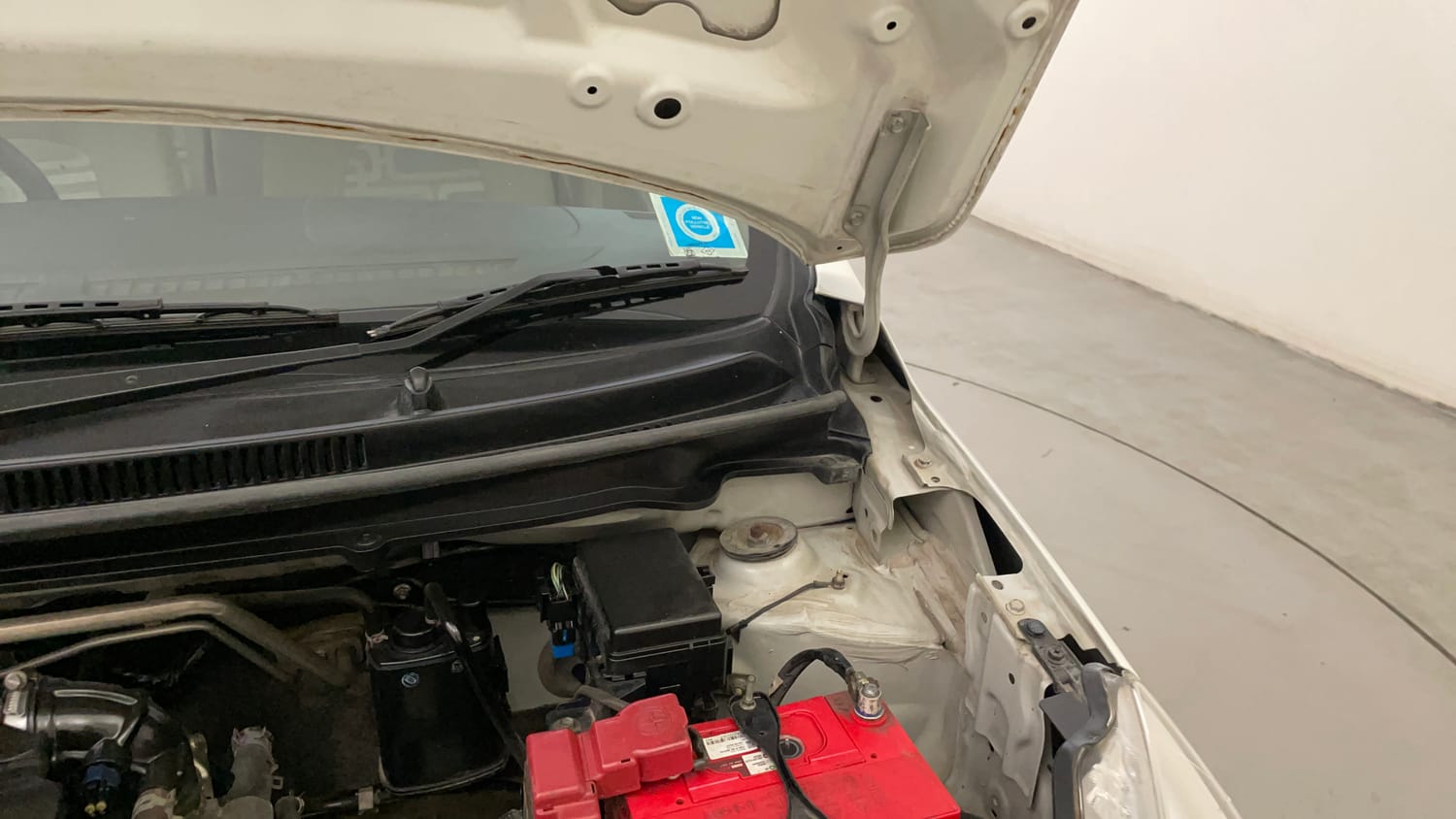 Used 2018 Maruti Suzuki Celerio ZXi (O) AMT Petrol Automatic engine ENGINE LEFT SIDE HINGE & APRON VIEW