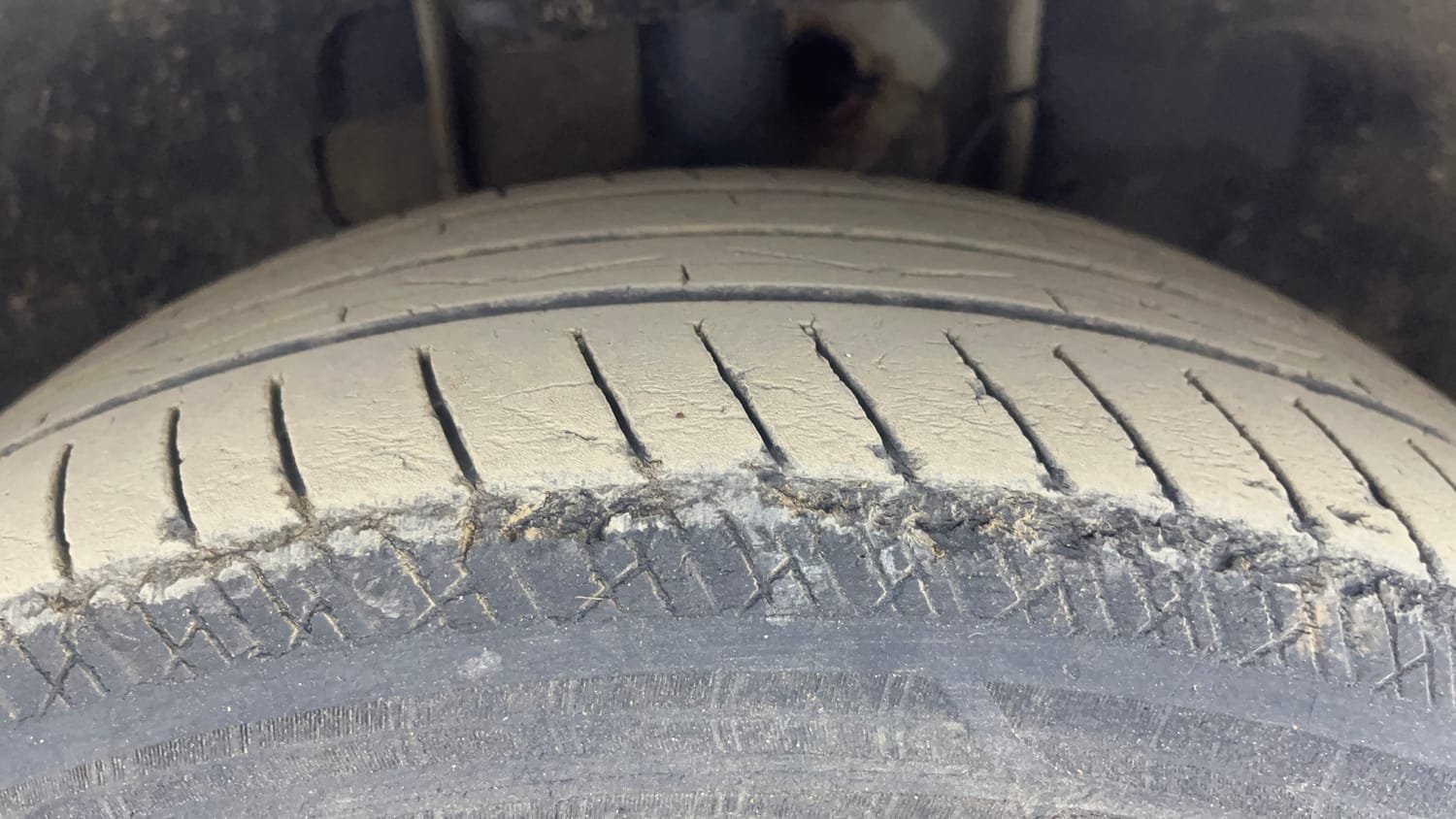 Used 2023 Tata Tiago EV XZ Plus Tech LUX Long Range Electric Automatic tyres RIGHT FRONT TYRE TREAD VIEW