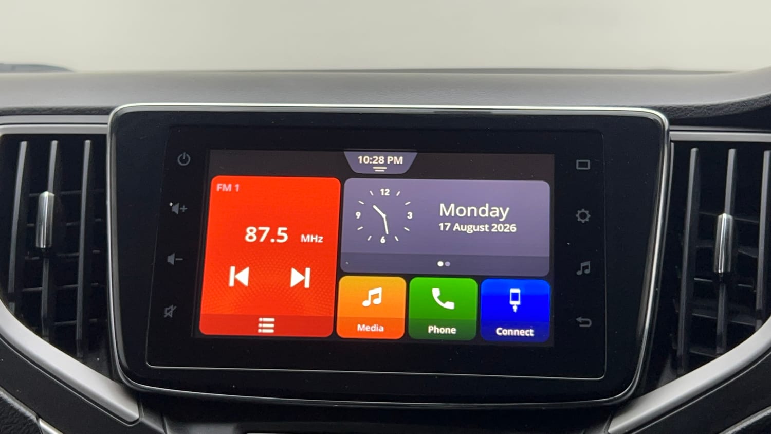 Used 2021 Toyota Glanza G CVT Petrol Automatic top_features Touch screen infotainment system