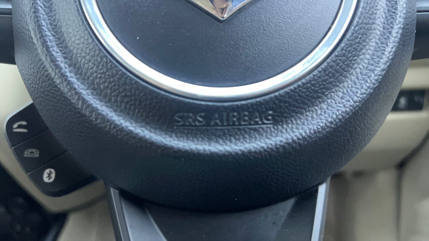 Used 2021 Maruti Suzuki Dzire VXi AGS Petrol Automatic top_features Airbags