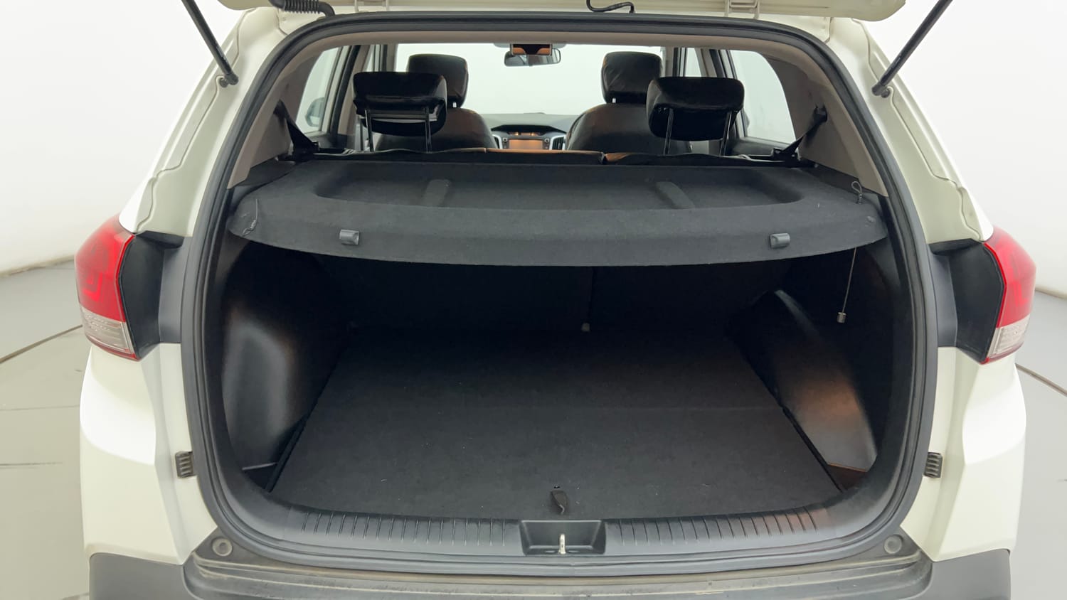 Used 2018 Hyundai Creta SX 1.6 AT Petrol Petrol Automatic interior DICKY INSIDE VIEW