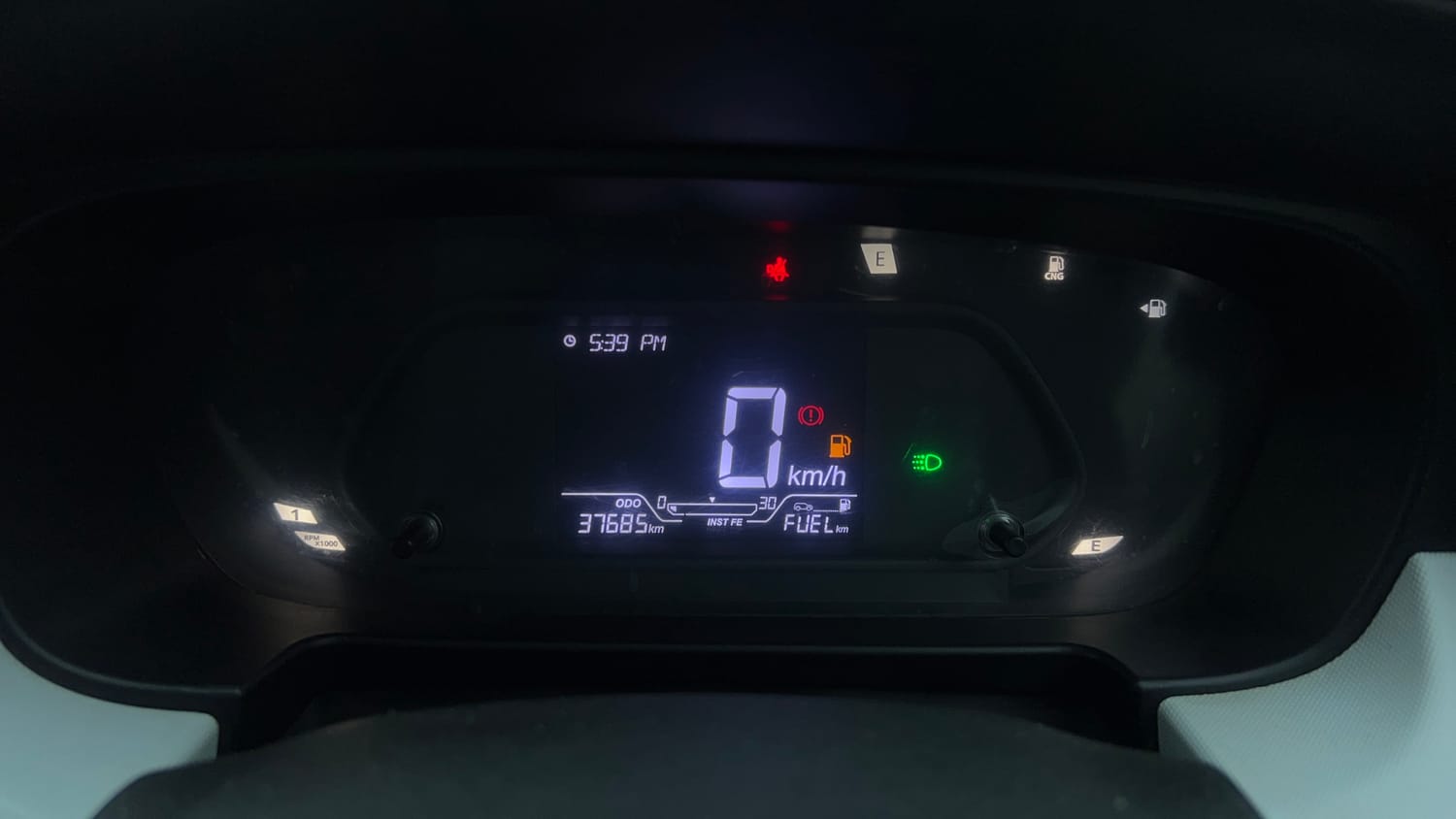 Used 2023 Tata Punch Accomplished Dazzle Sunroof CNG Cng Manual interior CLUSTERMETER VIEW