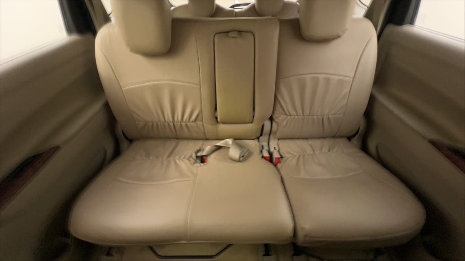 Used 2017 Maruti Suzuki Ertiga ZXI+ Petrol Manual interior REAR SEAT CONDITION VIEW