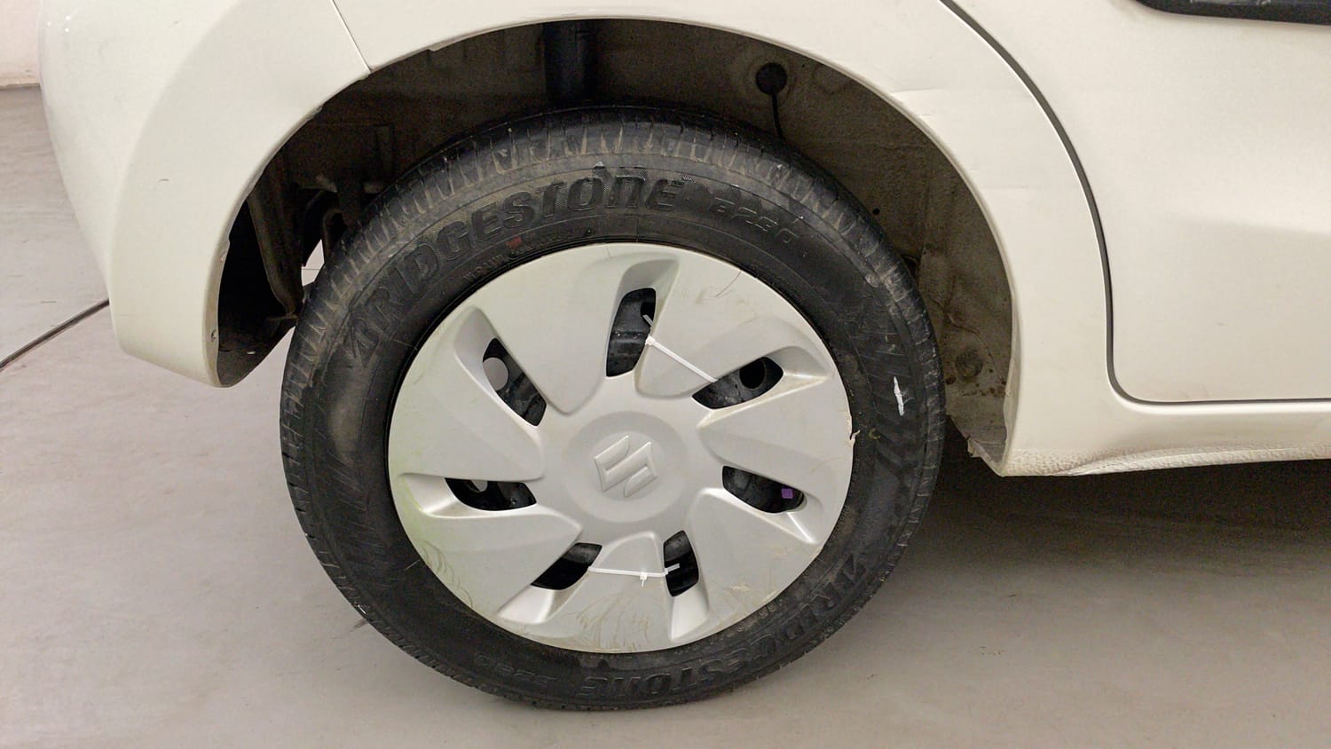 Used 2018 Maruti Suzuki Celerio ZXi (O) AMT Petrol Automatic tyres RIGHT REAR TYRE RIM VIEW