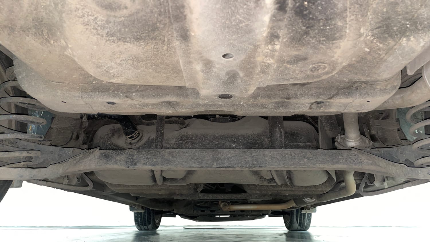 Used 2019 Honda City ZX CVT Petrol Petrol Automatic extra REAR UNDERBODY VIEW (TAKEN FROM REAR)