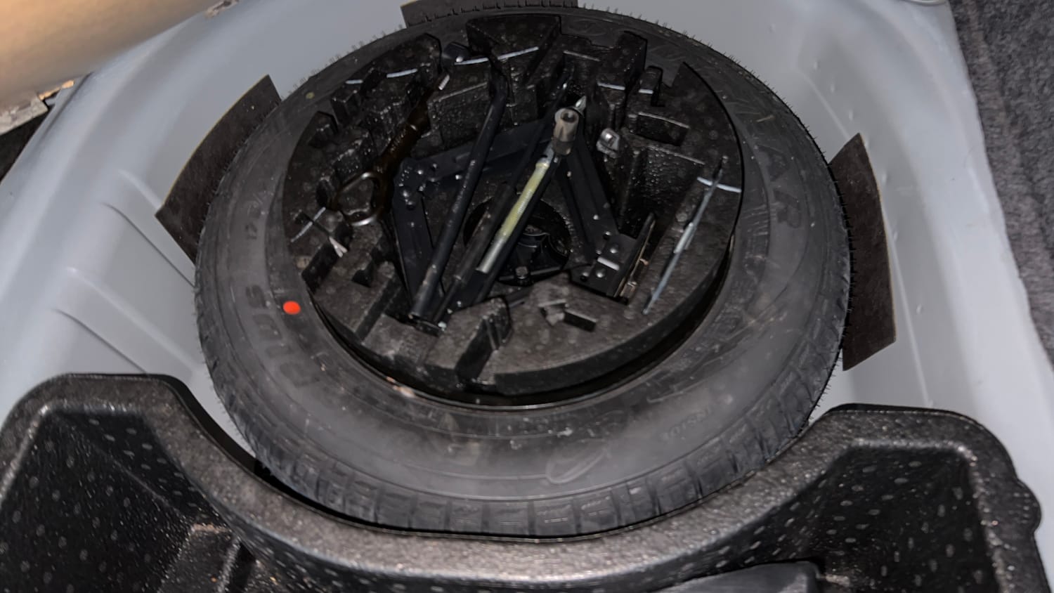 Used 2021 Skoda Rapid Style AT Petrol Automatic tyres SPARE TYRE VIEW