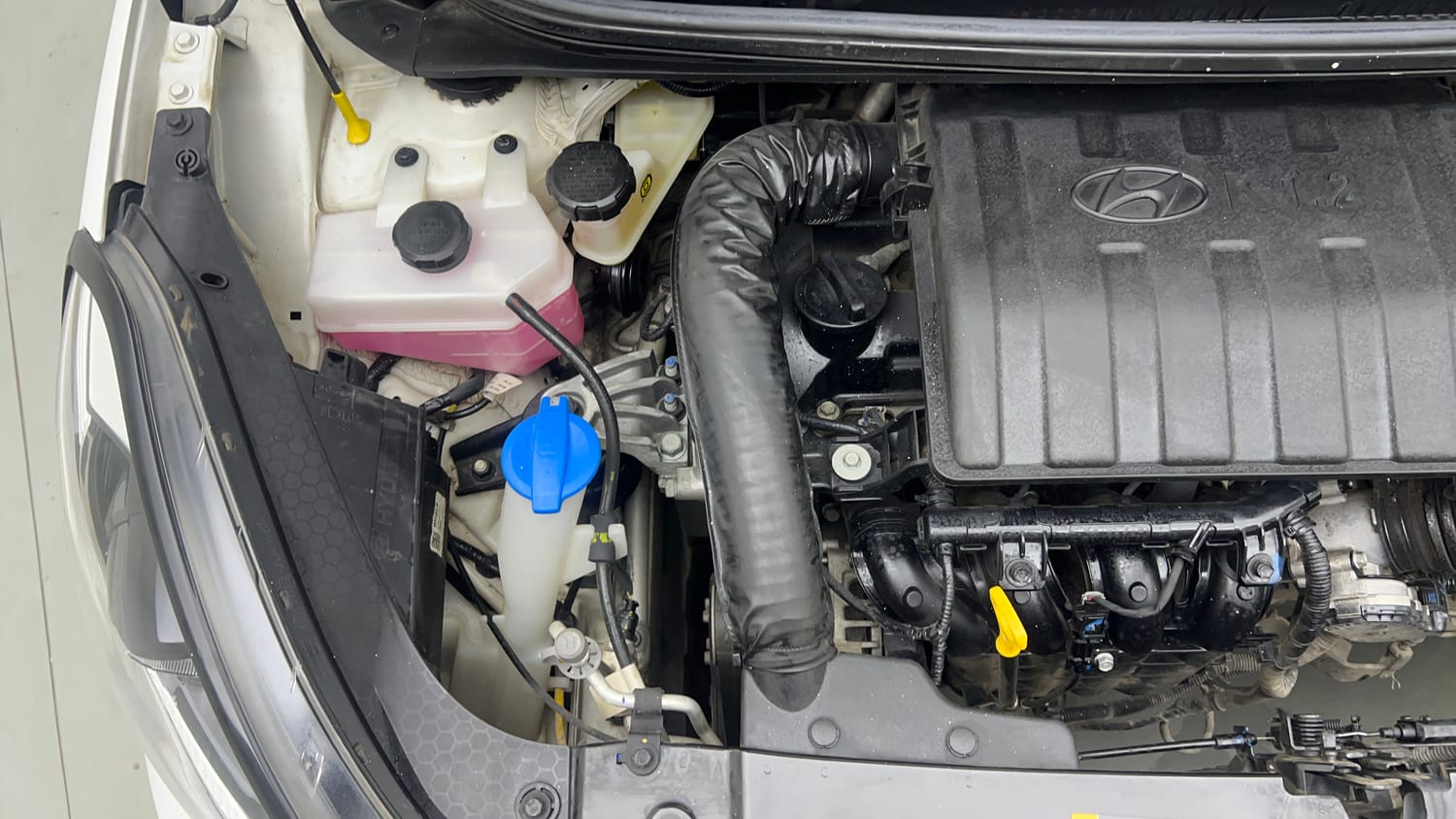 Used 2023 Hyundai Grand i10 Nios Sportz 1.2 Kappa VTVT Petrol Manual engine ENGINE RIGHT SIDE VIEW