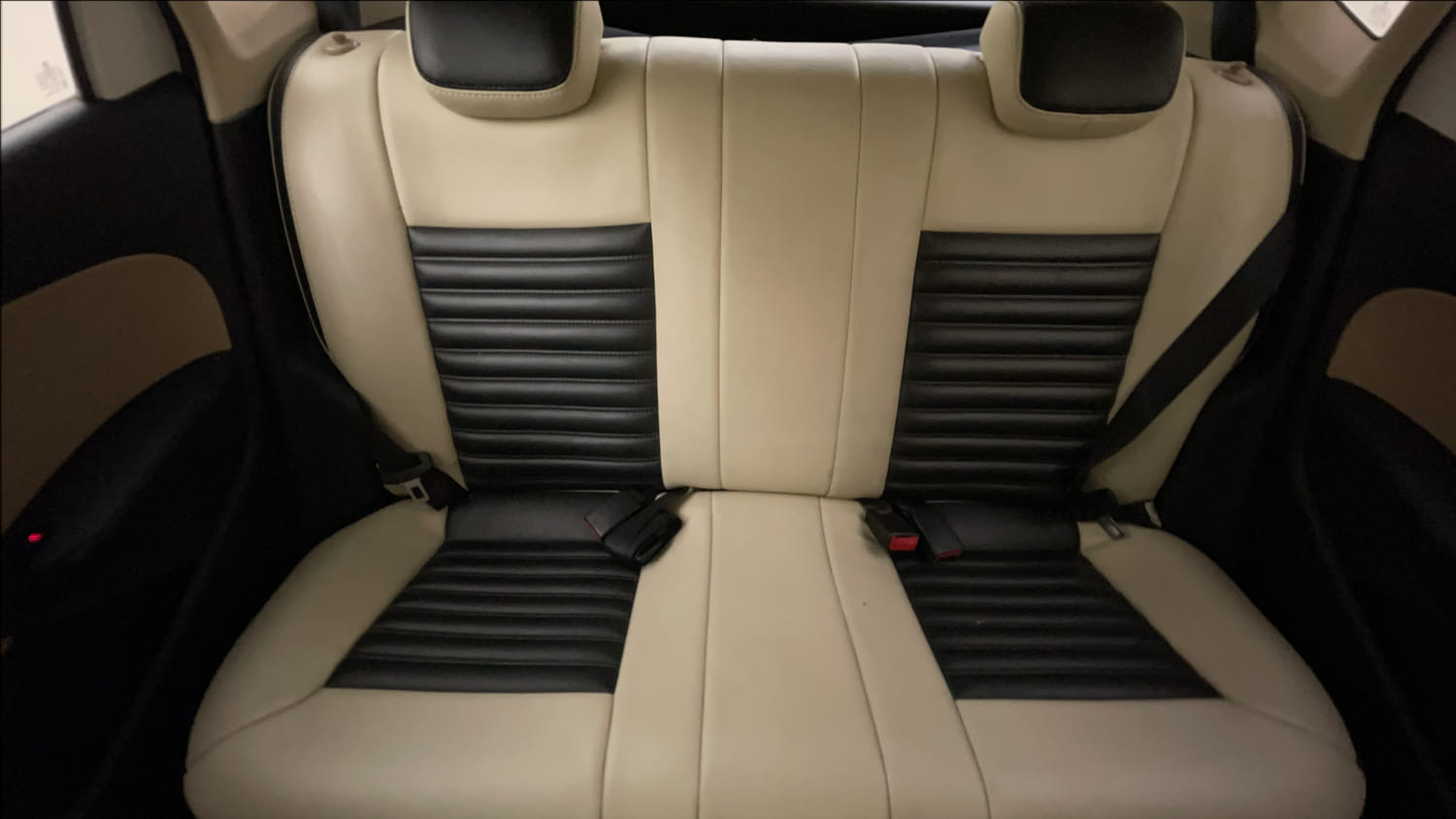 Used 2015 Volkswagen Polo Highline1.2L (P) Petrol Manual interior REAR SEAT CONDITION VIEW