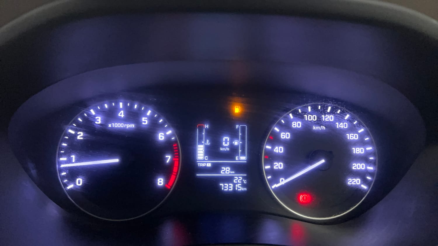 Used 2016 Hyundai Elite i20 Magna 1.2 Petrol Manual interior CLUSTERMETER VIEW