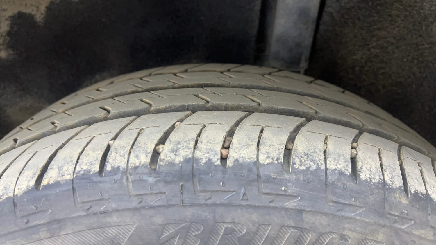 Used 2018 Ford EcoSport S Petrol Petrol Manual tyres LEFT REAR TYRE TREAD VIEW
