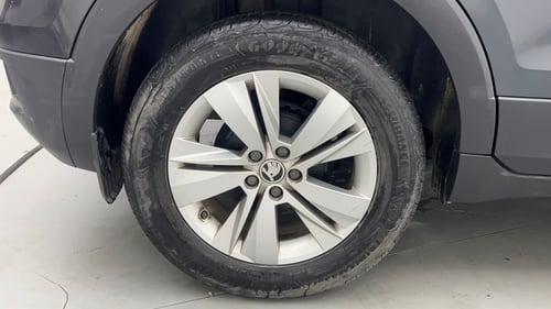 Used 2022 Skoda Kushaq Ambition 1.0L TSI AT Petrol Automatic tyres RIGHT REAR TYRE RIM VIEW