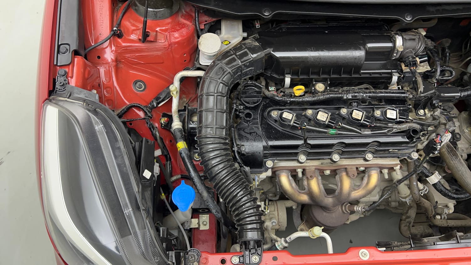 Used 2021 Toyota Glanza G CVT Petrol Automatic engine ENGINE RIGHT SIDE VIEW