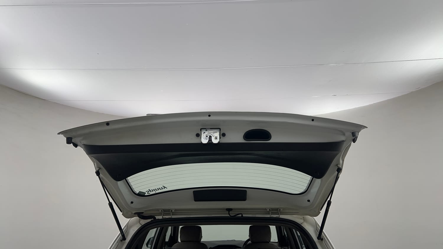 Used 2017 Hyundai Creta 1.6 SX Plus AT Petrol Petrol Automatic interior DICKY DOOR OPEN VIEW