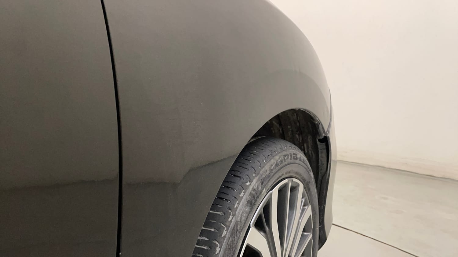 Used 2019 Honda City ZX CVT Petrol Petrol Automatic dents MINOR DENT