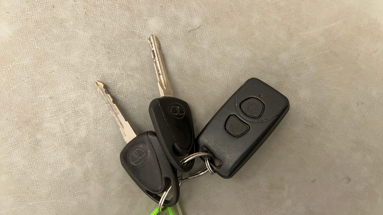 Used 2015 Tata Nano Twist XT Petrol Manual extra CAR KEY VIEW