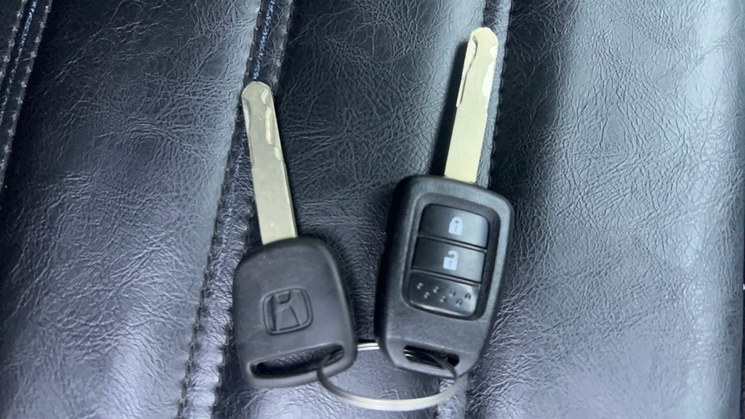 Used 2018 Honda Jazz V Petrol Petrol Manual extra CAR KEY VIEW