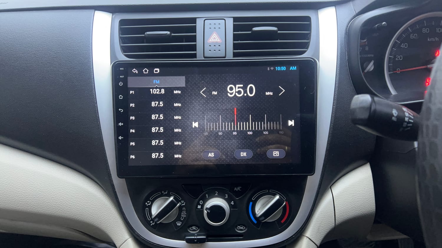 Used 2018 Maruti Suzuki Celerio VXi (O) AMT Petrol Automatic interior MUSIC SYSTEM & AC CONTROL VIEW
