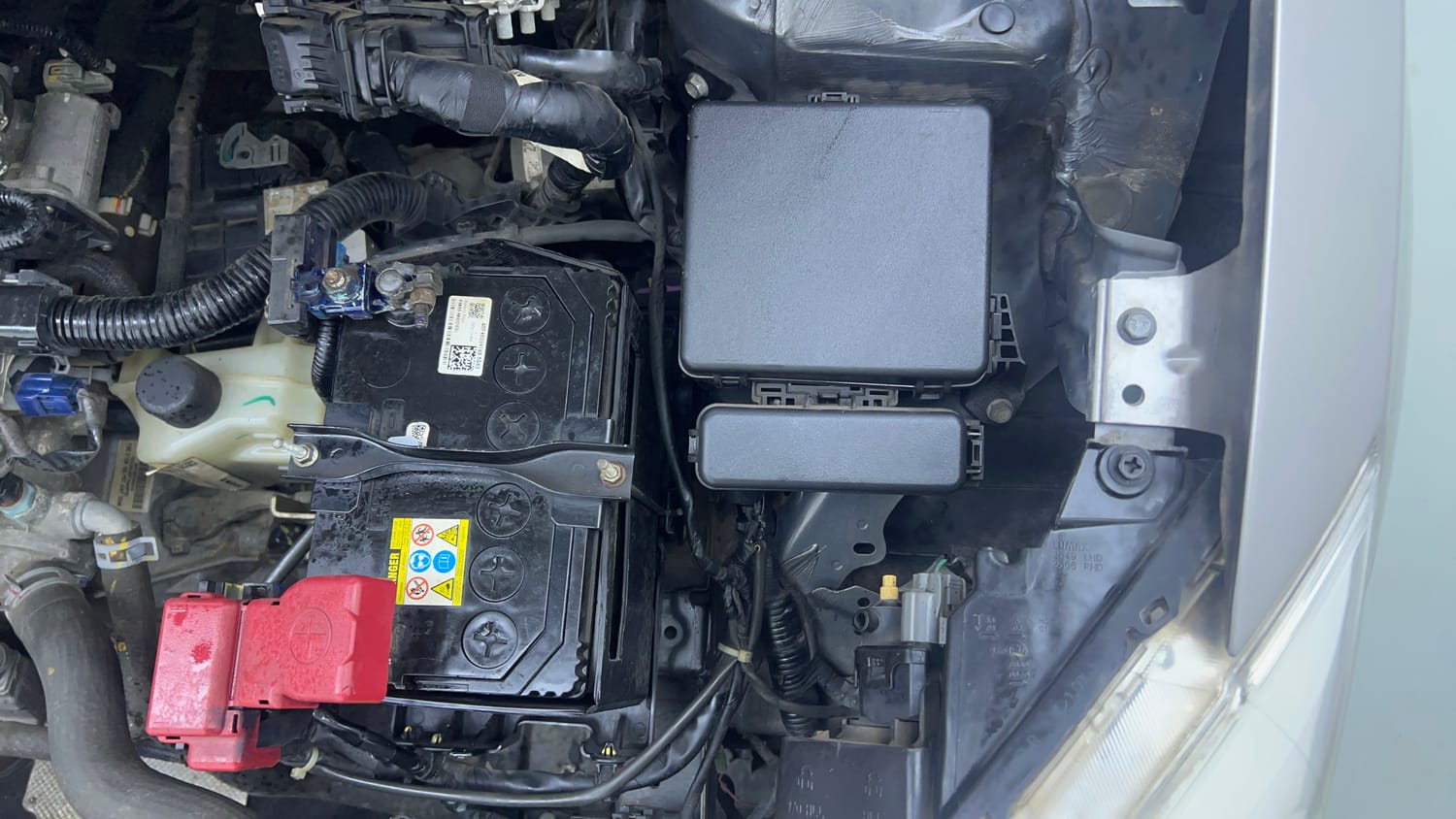 Used 2021 Maruti Suzuki Dzire VXi AGS Petrol Automatic engine ENGINE LEFT SIDE VIEW