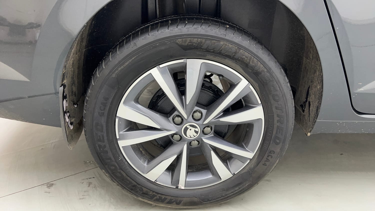 Used 2026 Skoda Slavia Prestige 1.0L TSI AT Petrol Automatic tyres RIGHT REAR TYRE RIM VIEW
