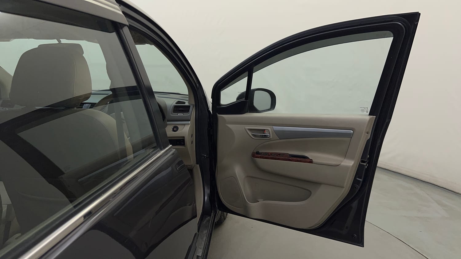 Used 2017 Maruti Suzuki Ertiga ZXI+ Petrol Manual interior RIGHT FRONT DOOR OPEN VIEW