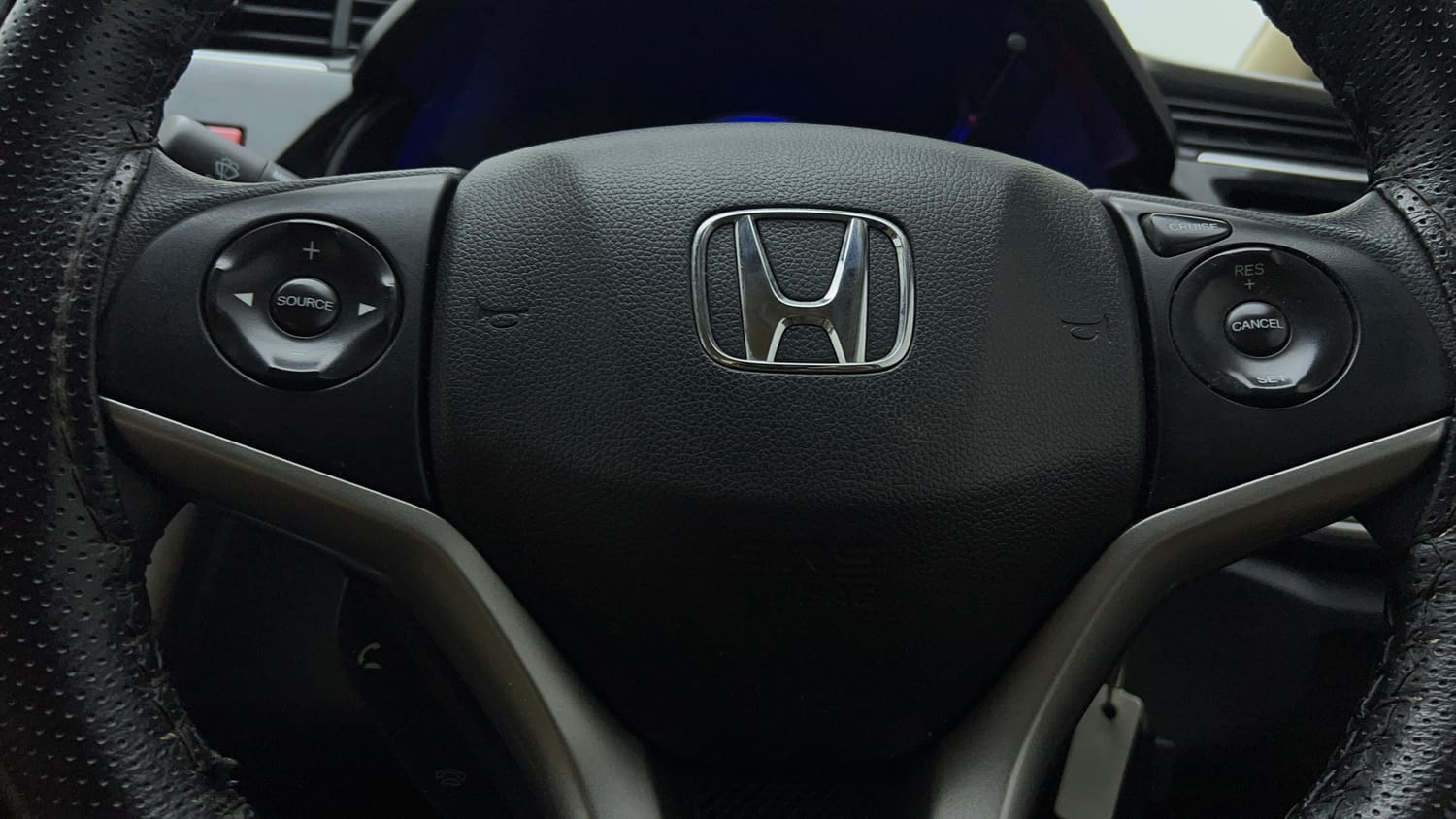 Used 2015 Honda City V Petrol Manual top_features Airbags