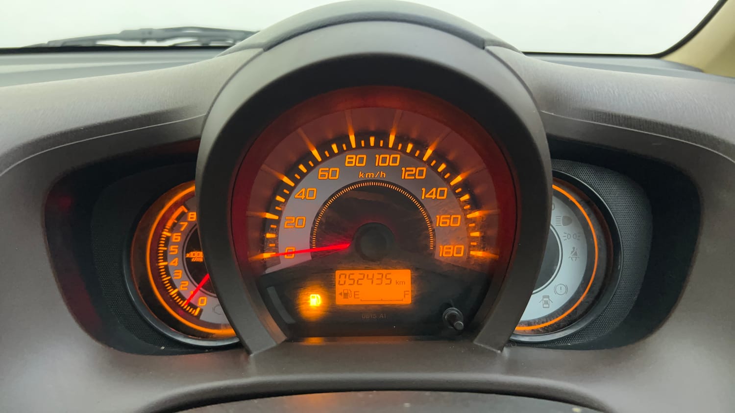 Used 2013 Honda Brio S MT Petrol Manual interior CLUSTERMETER VIEW