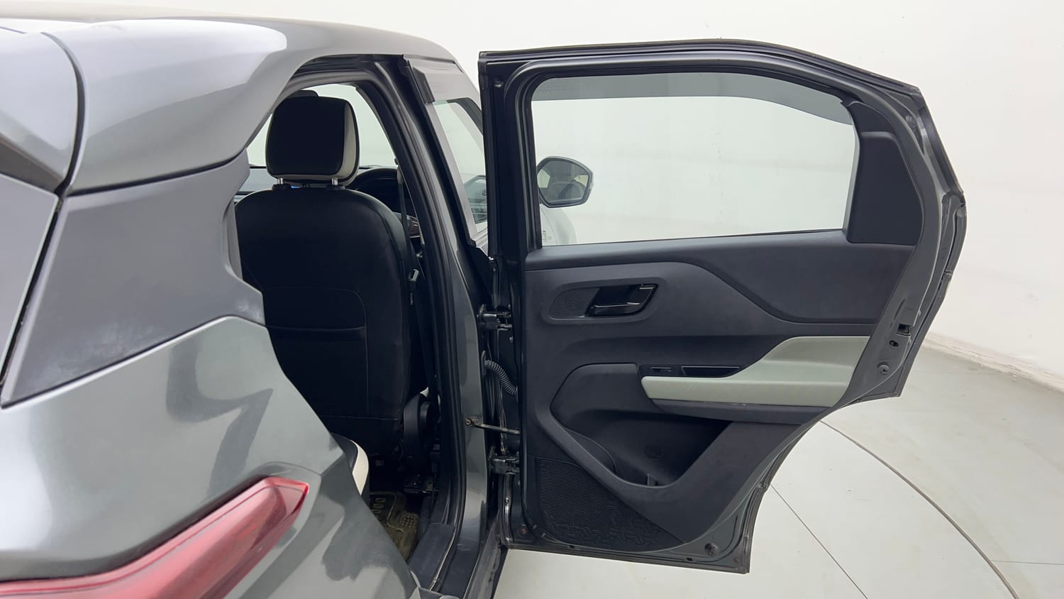 Used 2023 Tata Punch Adventure RHYTHM PACK MT Petrol + CNG (Outside Fitted) Cng Manual interior RIGHT REAR DOOR OPEN VIEW