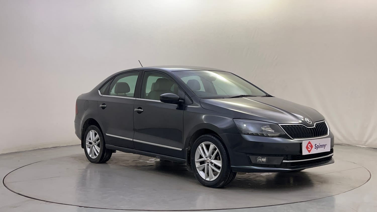 Used 2021 Skoda Rapid Style AT Petrol Automatic exterior RIGHT FRONT CORNER VIEW