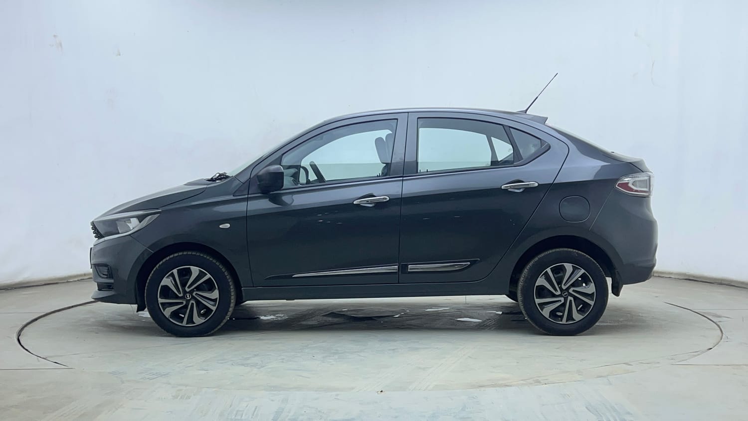Used 2022 Tata Tigor XMA Petrol Automatic exterior LEFT SIDE VIEW