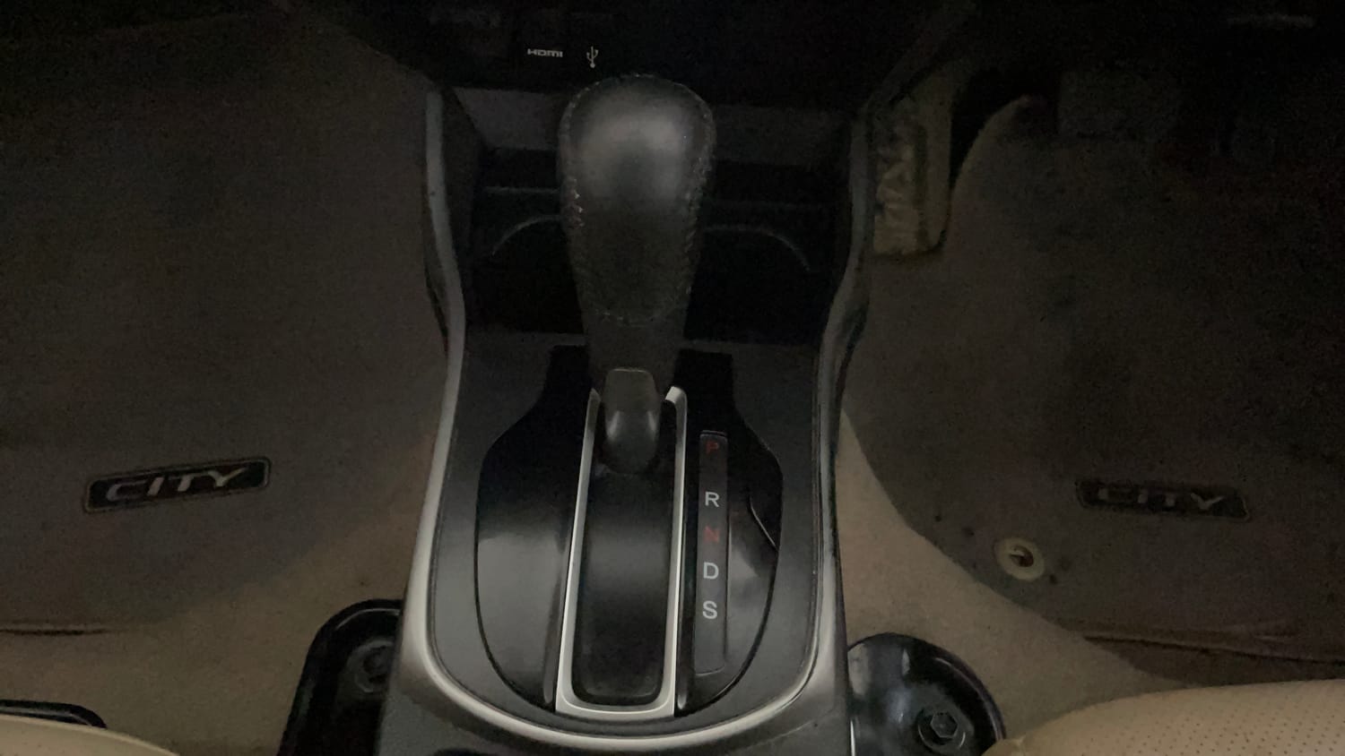 Used 2019 Honda City ZX CVT Petrol Petrol Automatic interior GEAR  KNOB VIEW