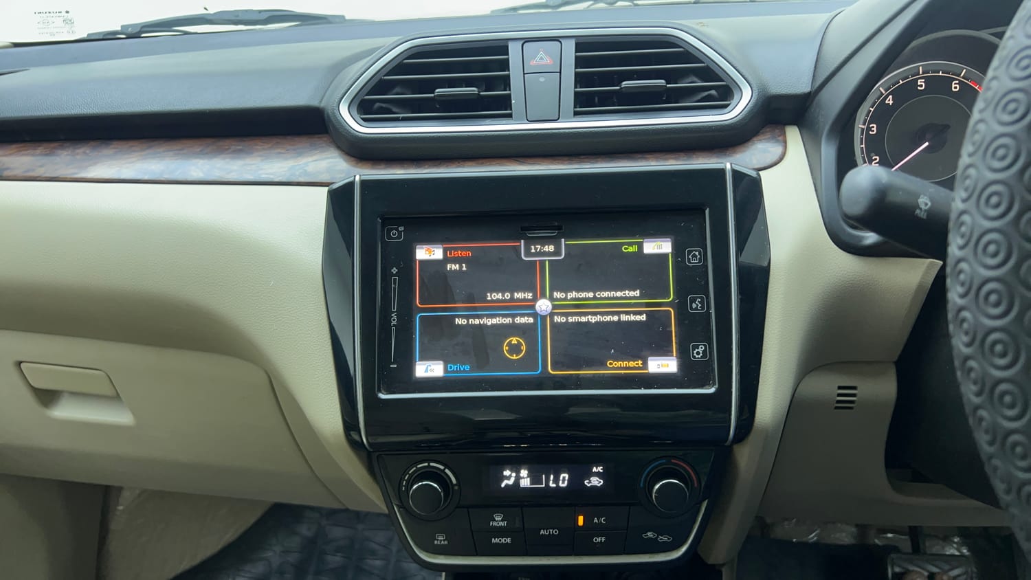 Used 2017 Maruti Suzuki Dzire ZXi Plus AMT Petrol Automatic top_features Integrated (in-dash) music system