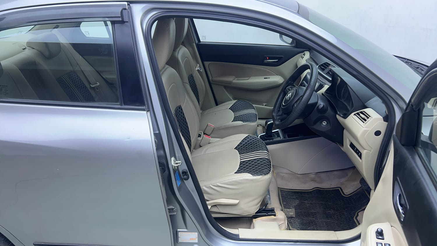 Used 2021 Maruti Suzuki Dzire VXi AGS Petrol Automatic interior RIGHT SIDE FRONT DOOR CABIN VIEW